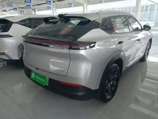 Dongfeng Aeolus L7 New Energy 2024 (9400 км)