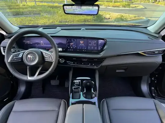 Buick Envision 2025 (9800 км)