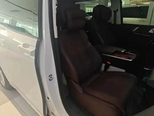 Buick Century 2025 (5900 км)