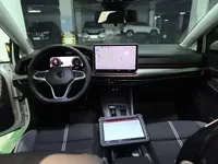 Volkswagen Golf 2025 (3300 км)