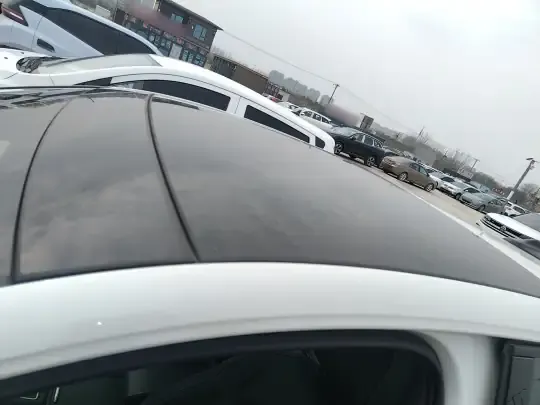 Volkswagen Golf 2025 (6100 км)