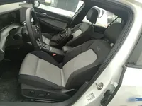Volkswagen Golf 2025 (6100 км)