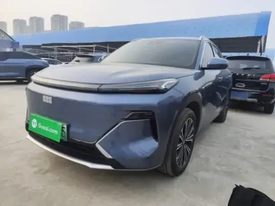 Geely Galaxy Xingjian 7 EM-i 2025 (20700 км)