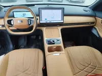 Geely Galaxy Xingjian 7 EM-i 2025 (20700 км)