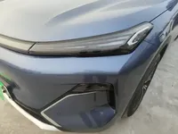 Geely Galaxy Xingjian 7 EM-i 2025 (20700 км)