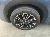 Geely Galaxy Xingjian 7 EM-i 2025 (20700 км)