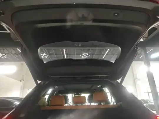 Geely Galaxy Xingjian 7 EM-i 2025 (6000 км)