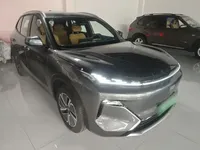 Geely Galaxy Xingjian 7 EM-i 2025 (6000 км)