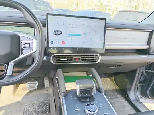 JETOUR Traveler 2024 (13400 км)