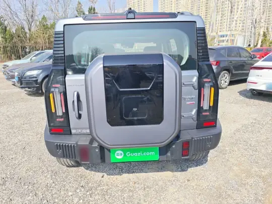 JETOUR Traveler 2024 (13400 км)