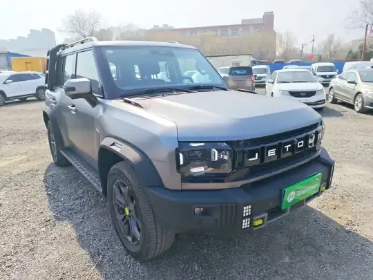 JETOUR Traveler 2024 (13400 км)