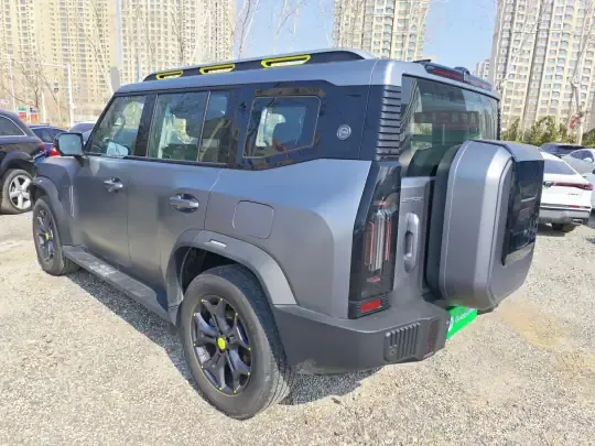 JETOUR Traveler 2024 (13400 км)