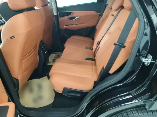 JETOUR Shanhai L7 2024 (6100 км)