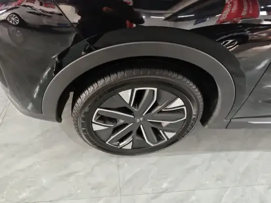 JETOUR Shanhai L7 2024 (6100 км)