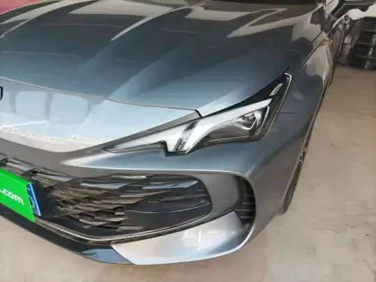 MG 7 2025 (100 км)