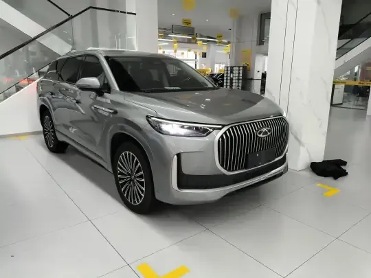 Chery Tiggo 9 C-DM 2025 (13600 км)
