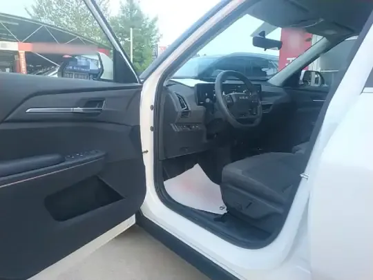 Kia EV5 2025 (10600 км)