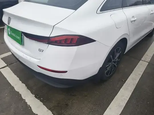 Roewe D7 2025 (5700 км)