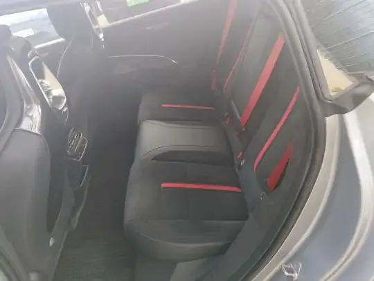 Xiaomi Auto SU7 Ultra 2025 (7400 км)