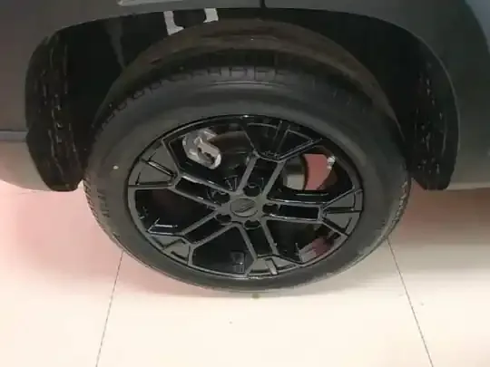 Geely Auto Cowboy 2025 (6800 км)