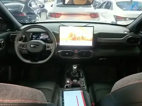 Geely Auto Cowboy 2025 (6800 км)