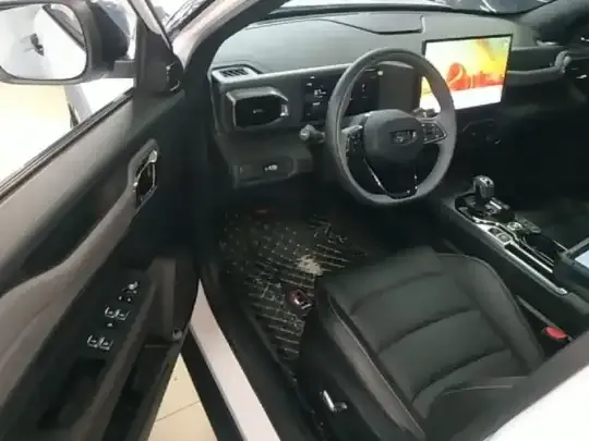Geely Auto Cowboy 2025 (6800 км)