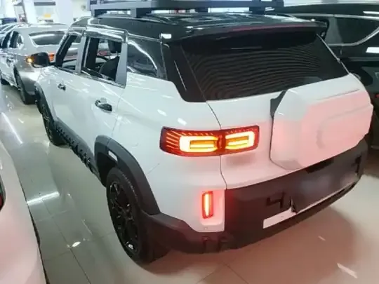 Geely Auto Cowboy 2025 (6800 км)