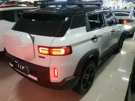 Geely Auto Cowboy 2025 (6800 км)