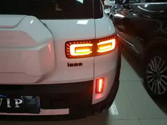 Geely Auto Cowboy 2025 (6800 км)
