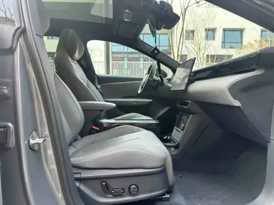 Lynk & Co Z20 2025 (9100 км)