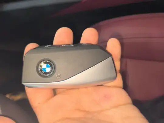 BMW 5 Series 2025 (8300 км)