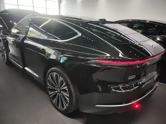 Nio ET9 2025 (29700 км)