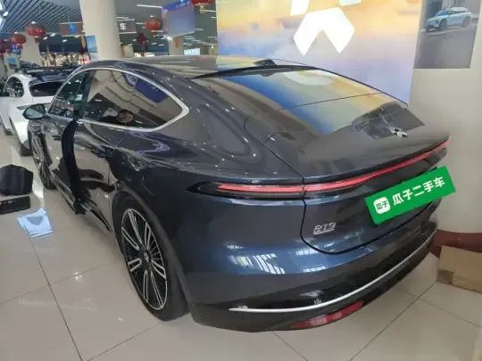 Nio ET9 2025 (25700 км)