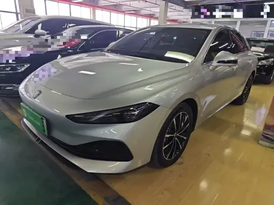 Roewe D7 2025 (8500 км)