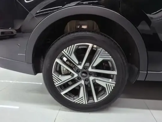 Ford Equator New Energy 2025 (49800 км)
