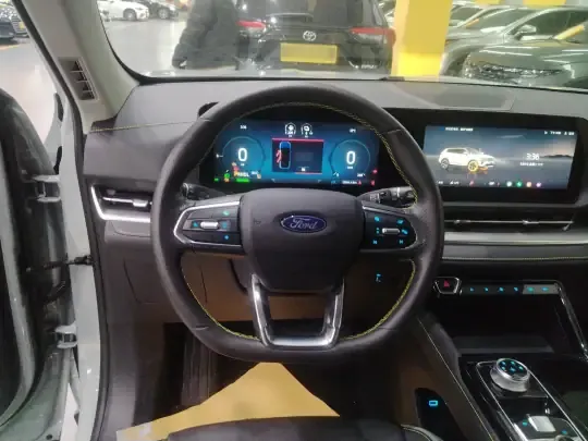 Ford Equator Sport New Energy 2025 (12800 км)