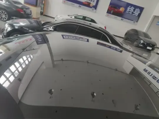 Tesla Model Y 2025 (31400 км)