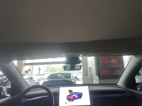 Tesla Model Y 2025 (31400 км)