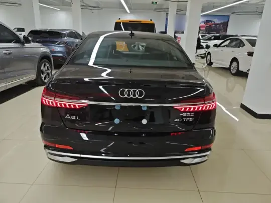 Audi A6L 2025 (1200 км)
