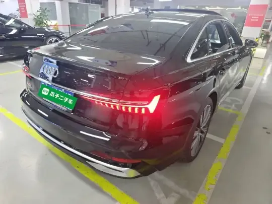 Audi A6L 2025 (4100 км)