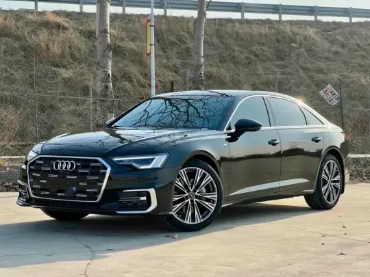 Audi A6L 2025 (5600 км)