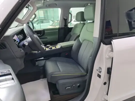 BAIC Off-Road BJ40 Electric Drive 2025 (5100 км)