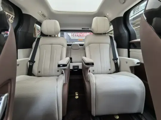 BYD Xia 2025 (3300 км)