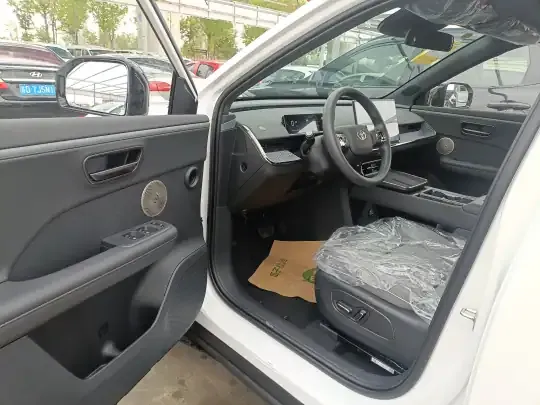 Toyota BZ 3X 2025 (100 км)