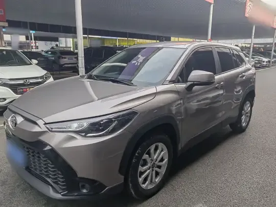 Toyota FRONTLANDER 2024 (4900 км)
