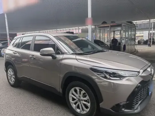 Toyota FRONTLANDER 2024 (4900 км)