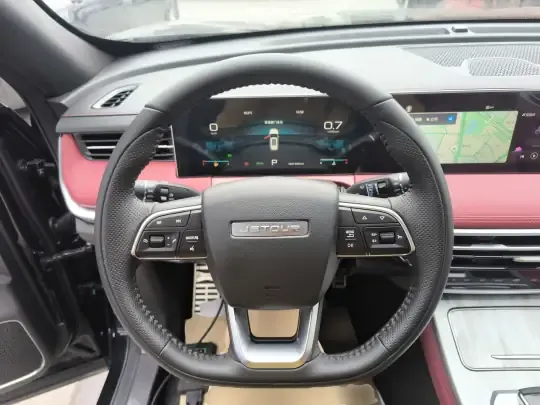 JETOUR X70 PLUS 2025 (3600 км)