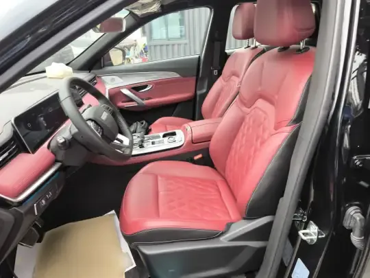 JETOUR X70 PLUS 2025 (3600 км)