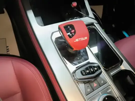 JETOUR X70 PLUS 2025 (1200 км)