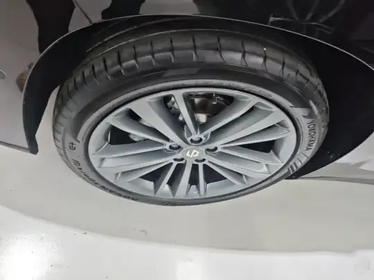 Leapmotor C16 2024 (26800 км)